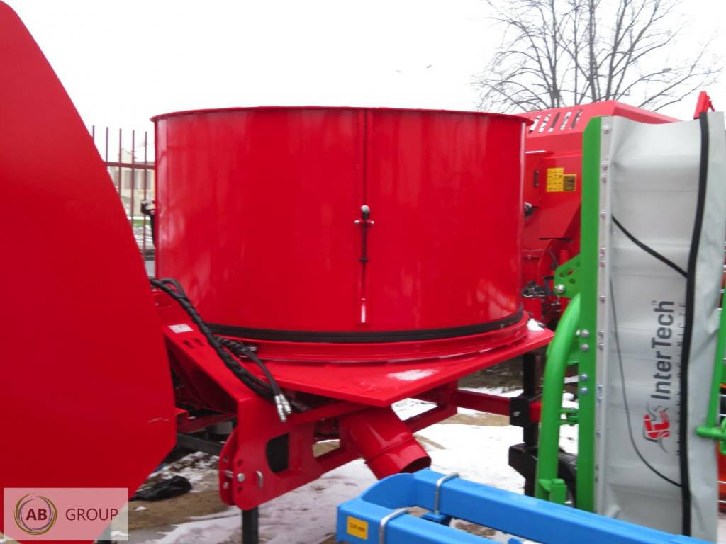Szalma aprító MCMS Warka straw spreader RS-16/B: 12 kép.