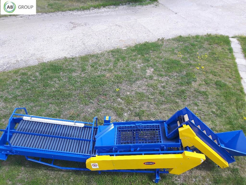 Rolmet sortownik do ziemniaków M614/2 - Élelmiszer-feldolgozó gép: 4 kép. Rolmet sortownik do ziemniaków M614/2 - Élelmiszer-feldolgozó gép: 4 kép.