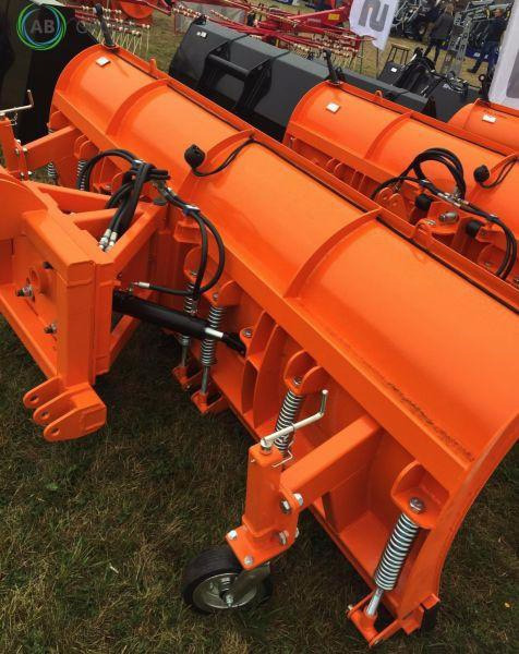 Spawex straight snow plow PS-1, 2.5 m - Hóeke - Mezőgazdasági gépek: 4 kép. Spawex straight snow plow PS-1, 2.5 m - Hóeke - Mezőgazdasági gépek: 4 kép.