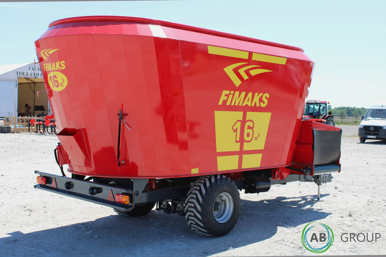 TMR Mixer Fimaks FMV 16m³ - demo - Etetőkocsi: 5 kép. TMR Mixer Fimaks FMV 16m³ - demo - Etetőkocsi: 5 kép.