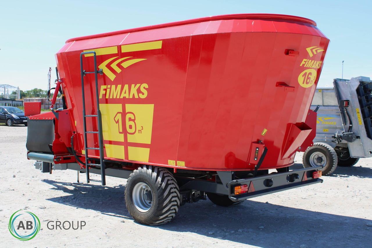 TMR Mixer Fimaks FMV 16m³ - demo - Etetőkocsi: 4 kép. TMR Mixer Fimaks FMV 16m³ - demo - Etetőkocsi: 4 kép.