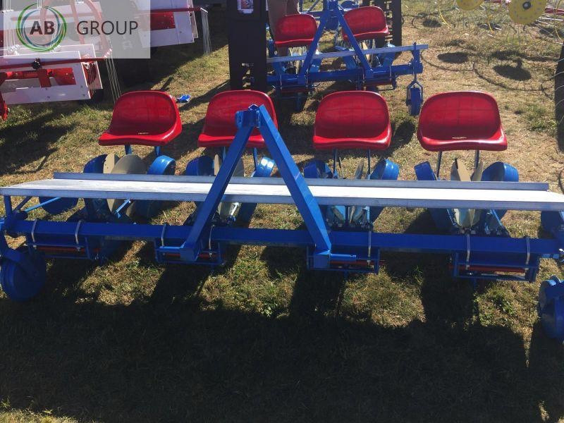 Taret seeding planter 4-rows - Vetőgép: 1 kép. Taret seeding planter 4-rows - Vetőgép: 1 kép.