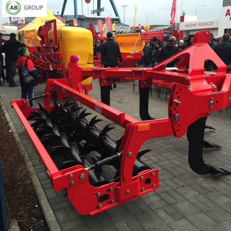 Woprol subsoiler KIEŁ 2.8 m, 5 teeth - Talajlazító: 3 kép. Woprol subsoiler KIEŁ 2.8 m, 5 teeth - Talajlazító: 3 kép.