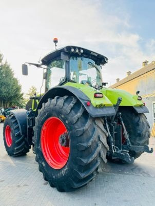 Claas AXION 930 CMATIC - Traktor: 5 kép. Claas AXION 930 CMATIC - Traktor: 5 kép.