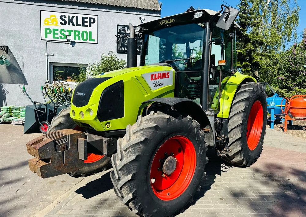 Claas Arion 410 - Traktor: 1 kép. Claas Arion 410 - Traktor: 1 kép.