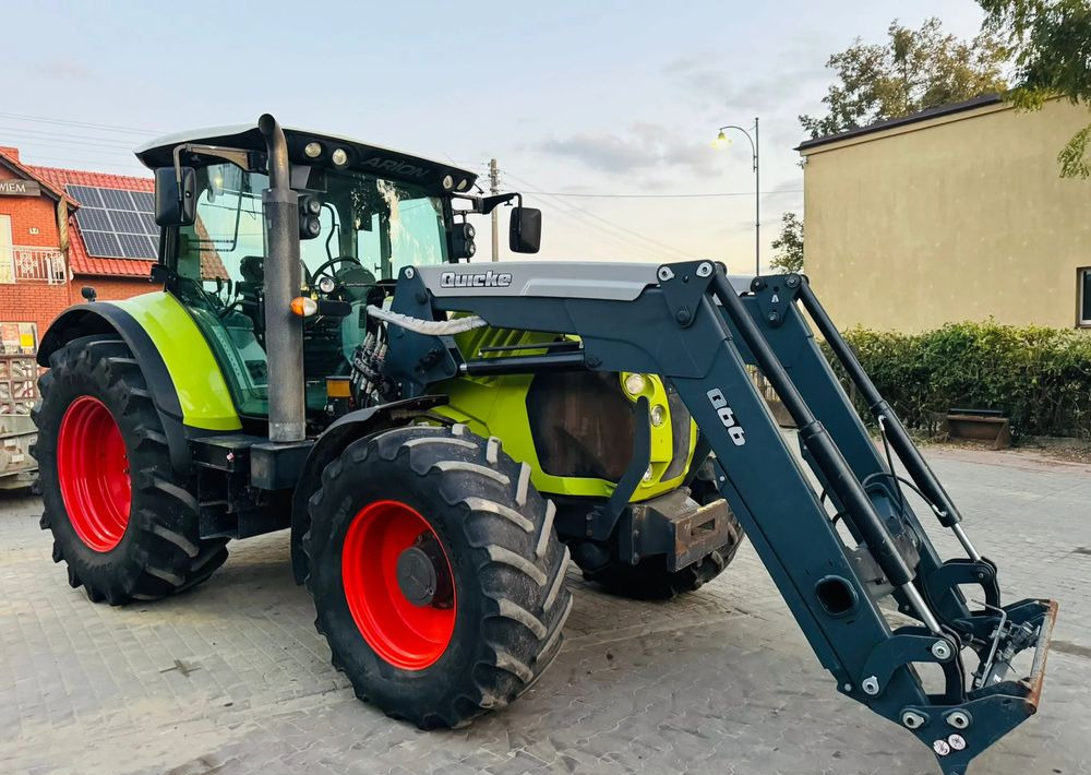 Claas Arion 650 - Traktor: 3 kép. Claas Arion 650 - Traktor: 3 kép.