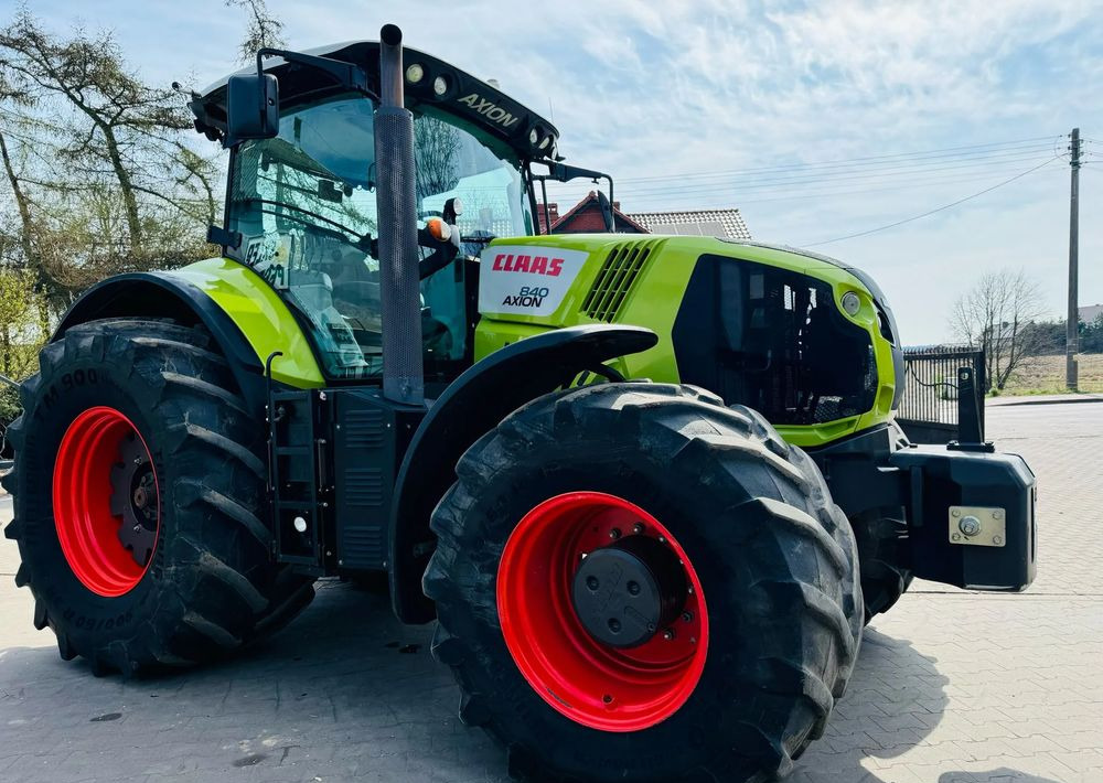 Claas Axion 840 - Traktor: 5 kép. Claas Axion 840 - Traktor: 5 kép.