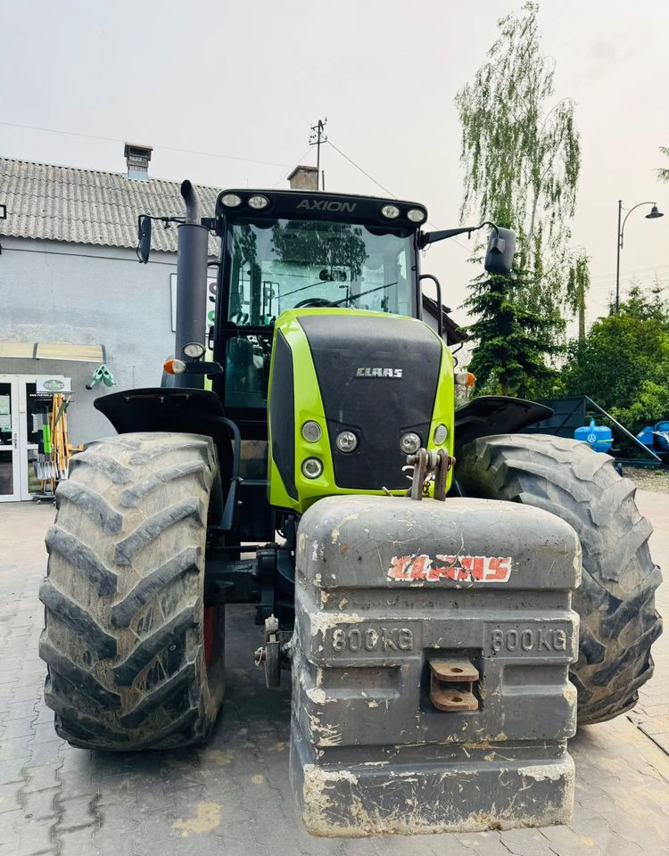 Claas Axion 850 CEBIS - Traktor: 4 kép. Claas Axion 850 CEBIS - Traktor: 4 kép.