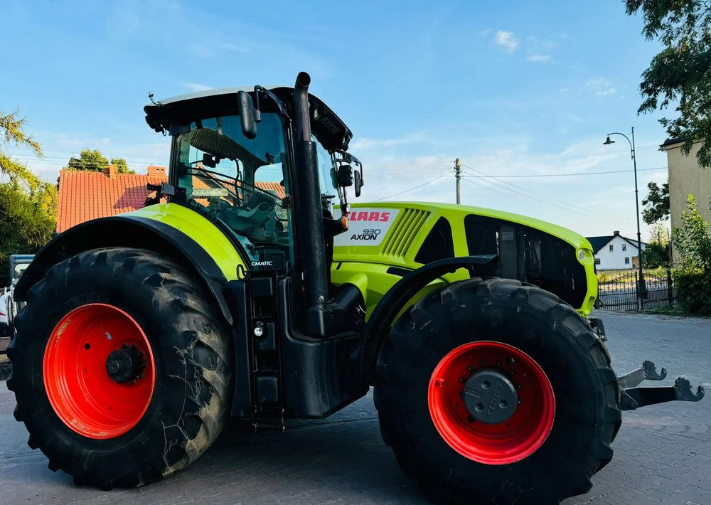 Claas Axion 930 CMATIC CEBIS - Traktor: 2 kép. Claas Axion 930 CMATIC CEBIS - Traktor: 2 kép.