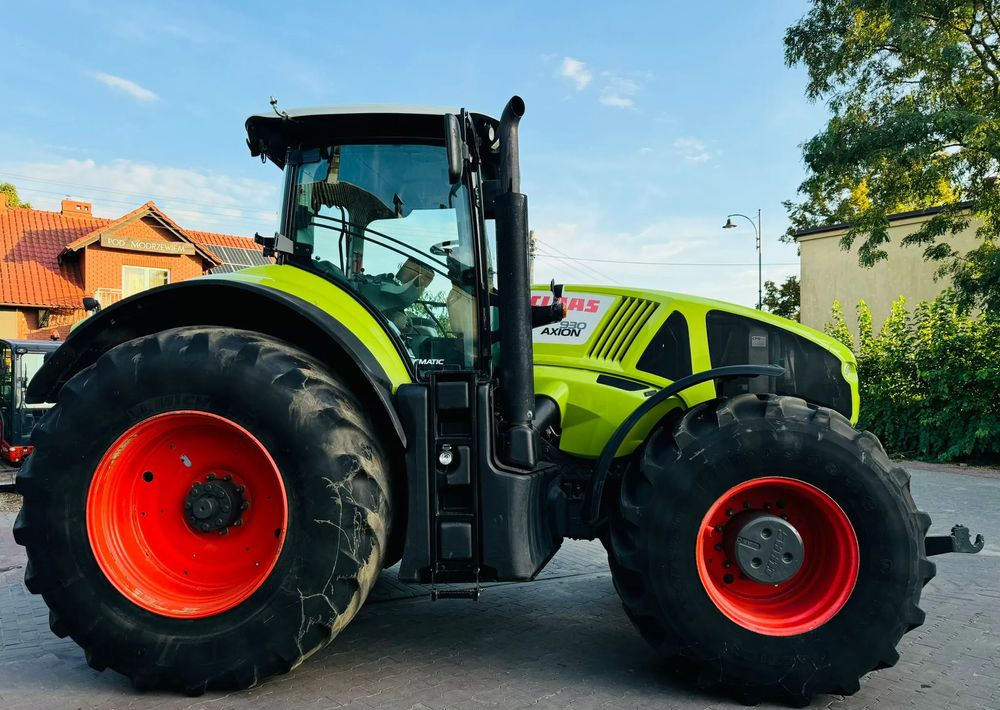 Claas Axion 930 CMATIC CEBIS - Traktor: 5 kép. Claas Axion 930 CMATIC CEBIS - Traktor: 5 kép.