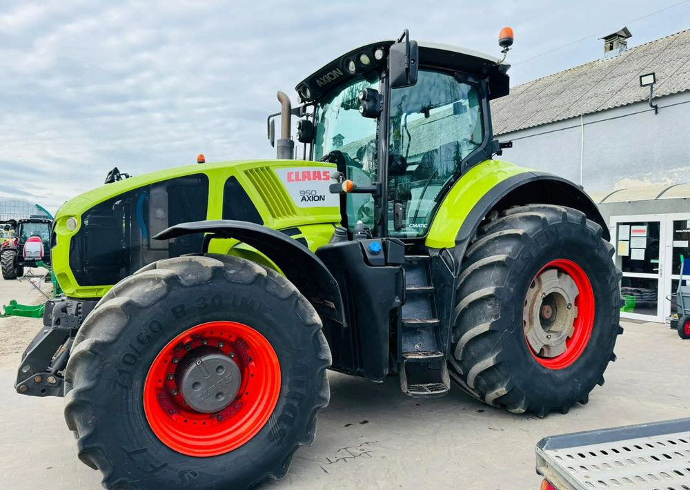 Claas Axion 950 CEBIS CMATIC - Traktor: 1 kép. Claas Axion 950 CEBIS CMATIC - Traktor: 1 kép.