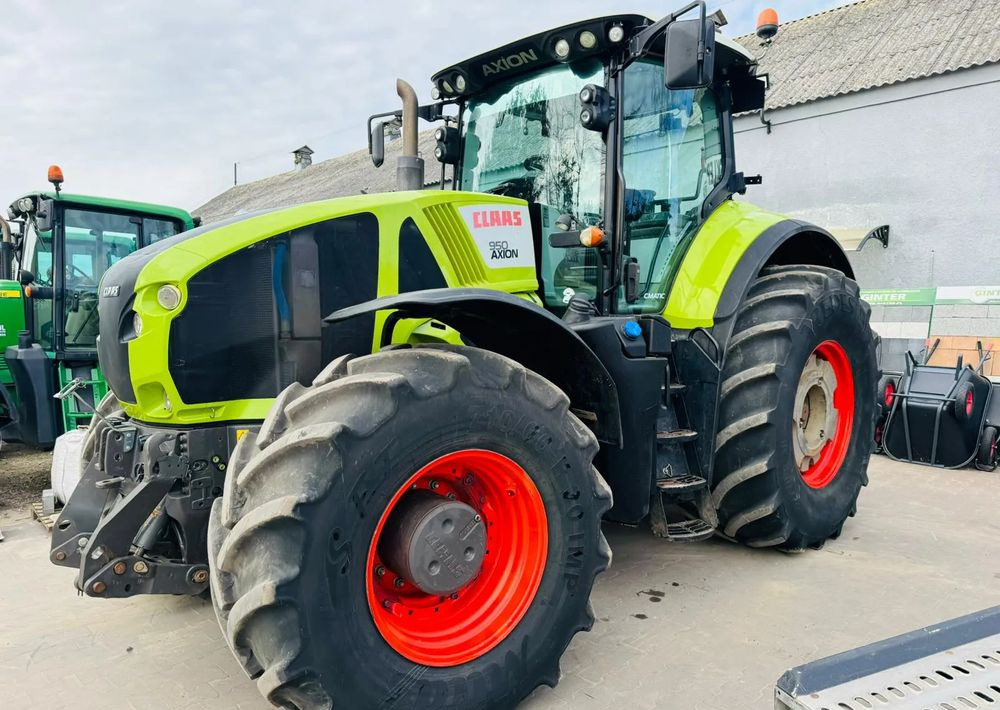 Claas Axion 950 CEBIS CMATIC - Traktor: 3 kép. Claas Axion 950 CEBIS CMATIC - Traktor: 3 kép.
