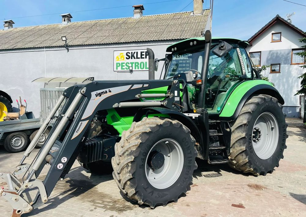 Deutz-Fahr Agrotron 6190 - Traktor: 2 kép. Deutz-Fahr Agrotron 6190 - Traktor: 2 kép.