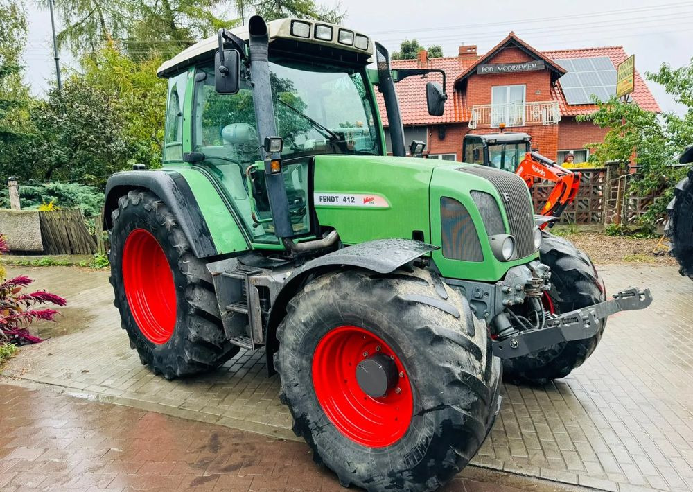 Fendt 412 Vario - Traktor: 1 kép. Fendt 412 Vario - Traktor: 1 kép.