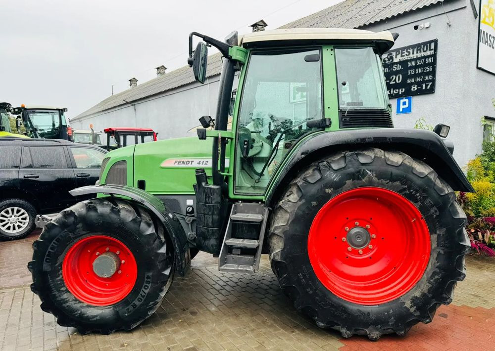 Fendt 412 Vario - Traktor: 4 kép. Fendt 412 Vario - Traktor: 4 kép.