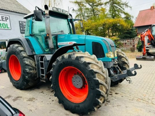 Fendt 926 VARIO - Traktor: 4 kép. Fendt 926 VARIO - Traktor: 4 kép.