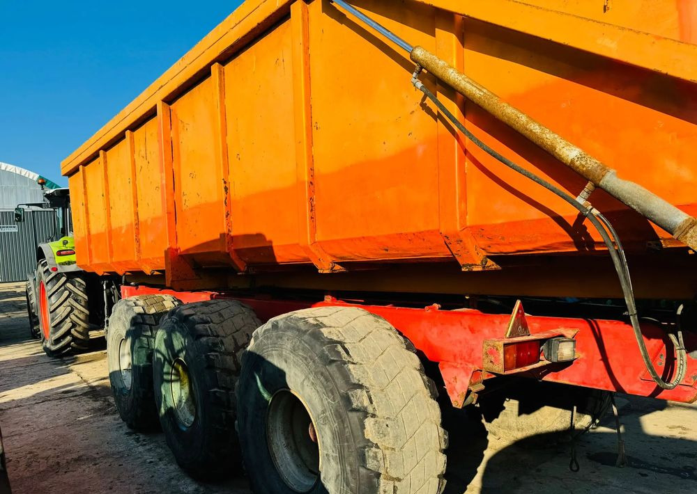 Inny Krampe TW800 - Mezőgazdasági pótkocsi: 4 kép. Inny Krampe TW800 - Mezőgazdasági pótkocsi: 4 kép.