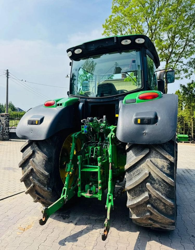 John Deere 6170R - Traktor: 5 kép. John Deere 6170R - Traktor: 5 kép.
