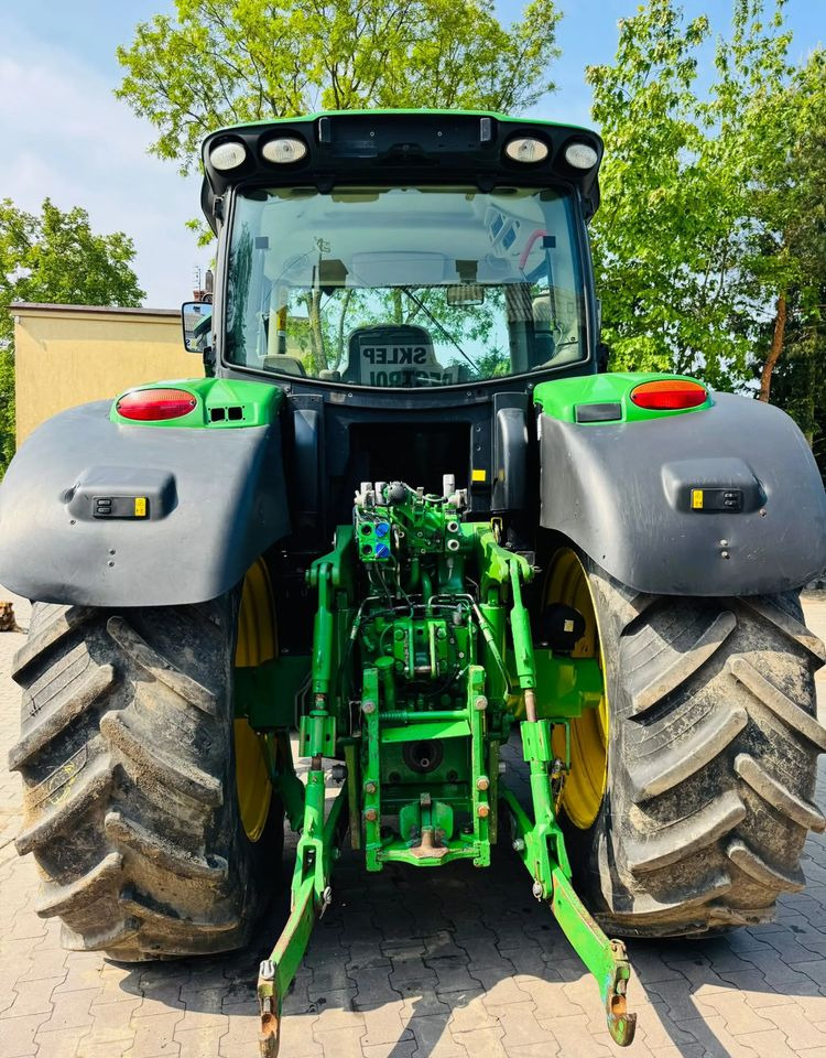 John Deere 6170R - Traktor: 4 kép. John Deere 6170R - Traktor: 4 kép.
