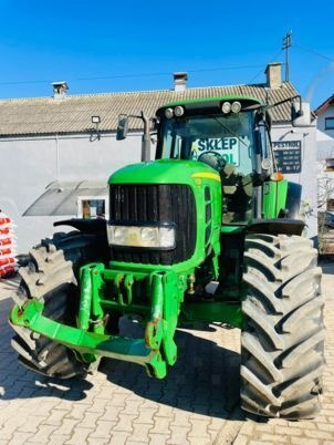 John Deere 7530 - Traktor: 3 kép. John Deere 7530 - Traktor: 3 kép.