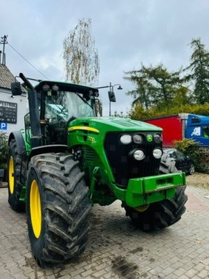 Traktor John Deere 7730: 14 kép.