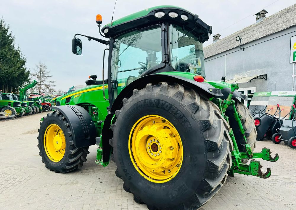 John Deere 8345R - Traktor: 4 kép. John Deere 8345R - Traktor: 4 kép.