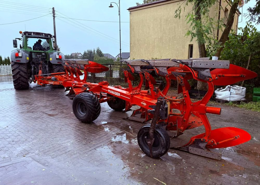 Kuhn VARI Manager - Eke: 1 kép. Kuhn VARI Manager - Eke: 1 kép.