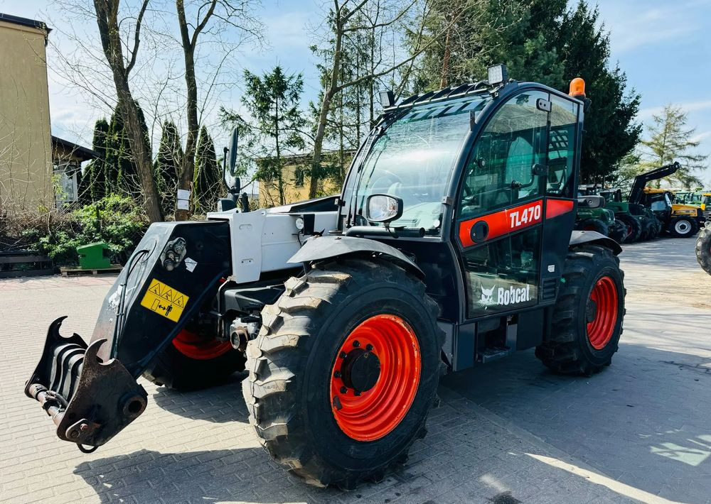 Manitou MLT 634-120 LSU - Teleszkópos rakodó: 4 kép. Manitou MLT 634-120 LSU - Teleszkópos rakodó: 4 kép.