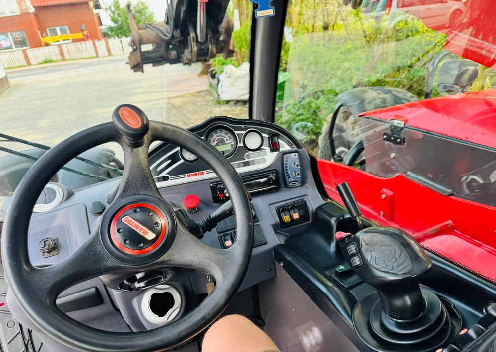 Teleszkópos rakodó Manitou MLT 741 120 PS: 15 kép.