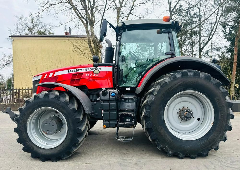 Massey Ferguson 8680 Dyna-VT - Traktor: 1 kép. Massey Ferguson 8680 Dyna-VT - Traktor: 1 kép.