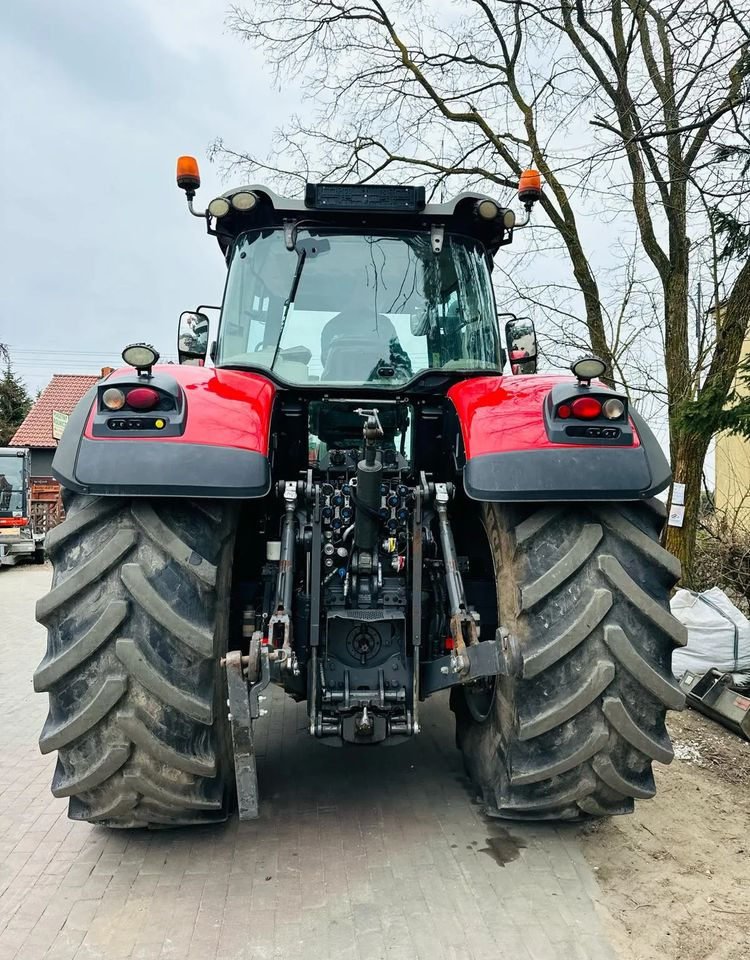 Massey Ferguson 8730 DYNA VT - Traktor: 5 kép. Massey Ferguson 8730 DYNA VT - Traktor: 5 kép.
