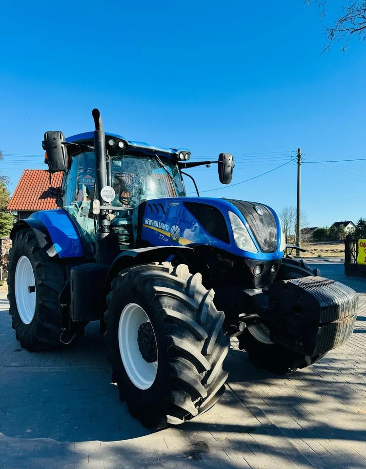 New Holland T7.230 - Traktor: 5 kép. New Holland T7.230 - Traktor: 5 kép.