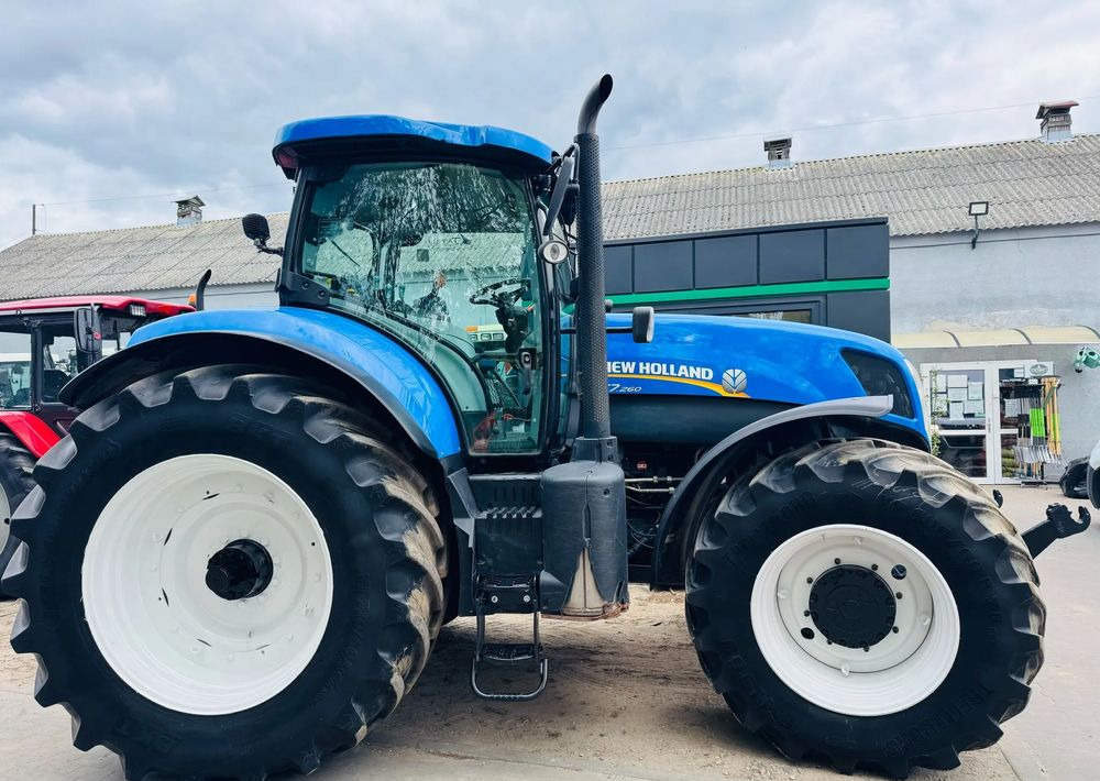 New Holland T7.260 Powercommand - Traktor: 3 kép. New Holland T7.260 Powercommand - Traktor: 3 kép.