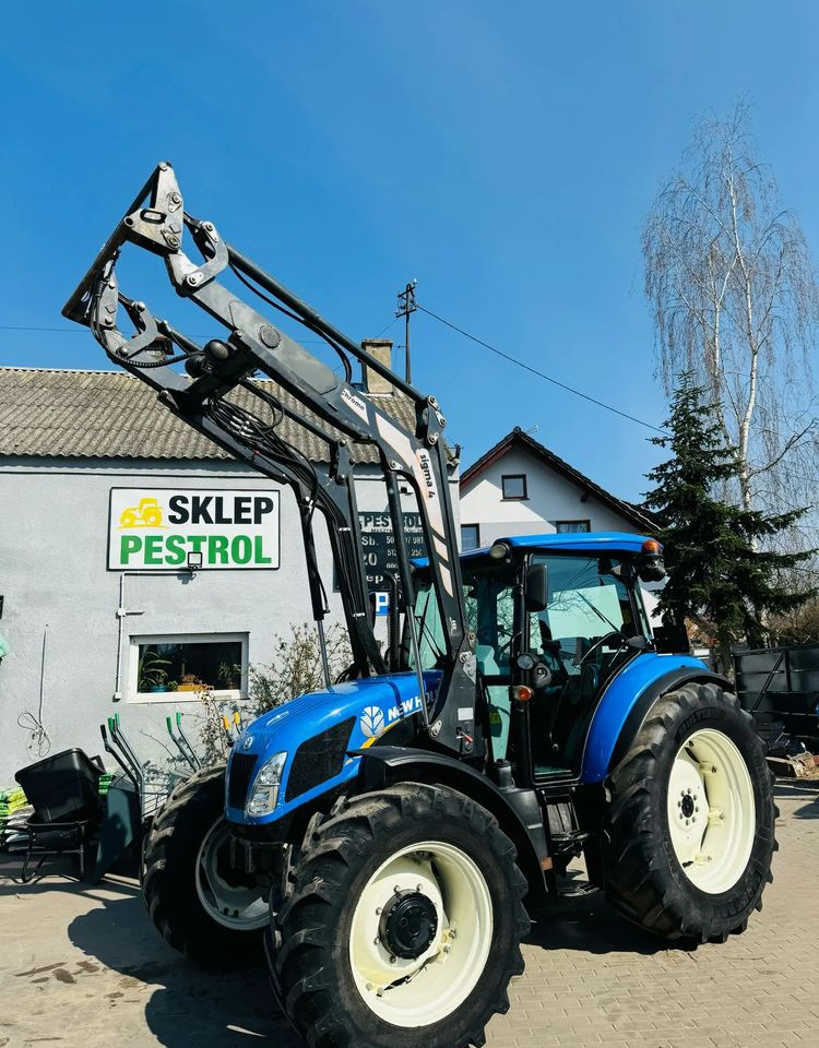New Holland TD5.105 - Traktor: 1 kép. New Holland TD5.105 - Traktor: 1 kép.