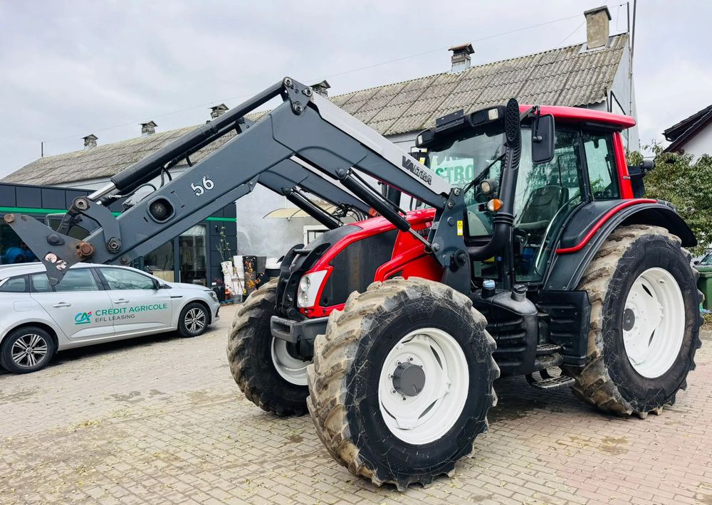 Valtra N123 HiTech - Traktor: 1 kép. Valtra N123 HiTech - Traktor: 1 kép.