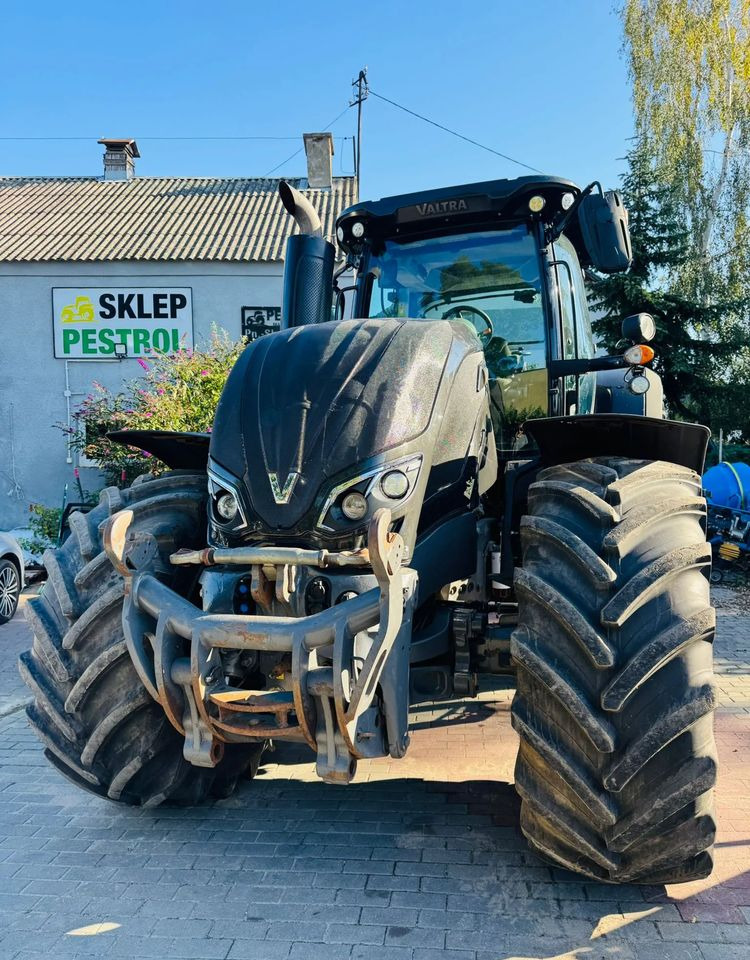 Valtra S394 Twin trac - Traktor: 4 kép. Valtra S394 Twin trac - Traktor: 4 kép.
