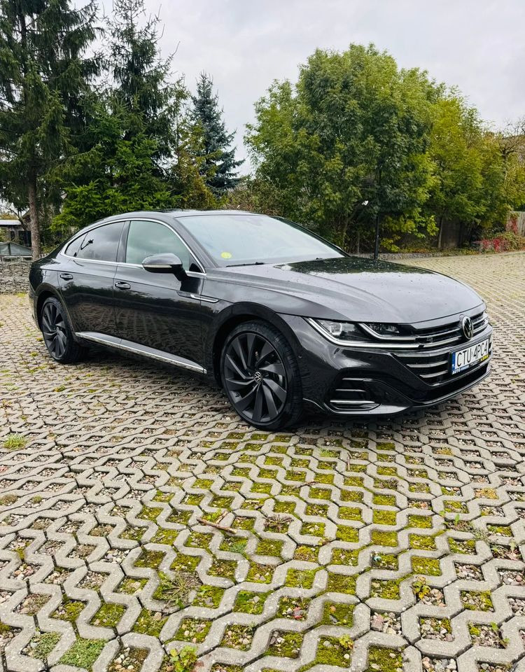 Volkswagen Arteon 2.0 TDI SCR DSG R-Line - Kupé: 5 kép. Volkswagen Arteon 2.0 TDI SCR DSG R-Line - Kupé: 5 kép.