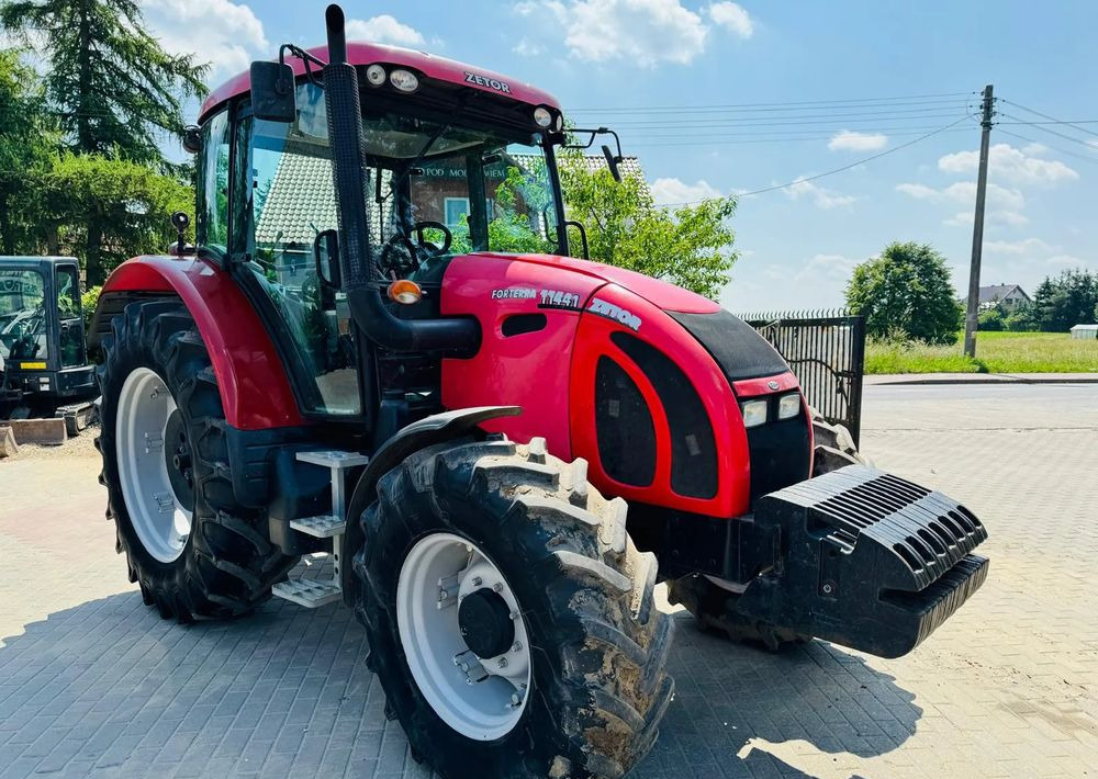 Zetor FORTERRA 11441 - Traktor: 1 kép. Zetor FORTERRA 11441 - Traktor: 1 kép.