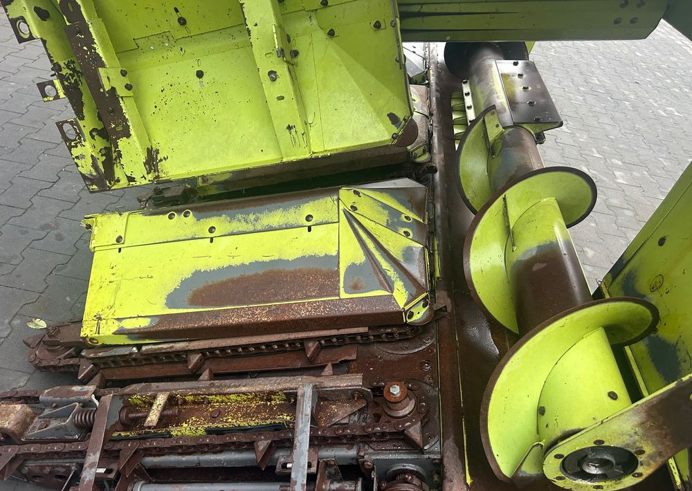 Claas MP 6-75 - Kukorica adapter: 4 kép. Claas MP 6-75 - Kukorica adapter: 4 kép.