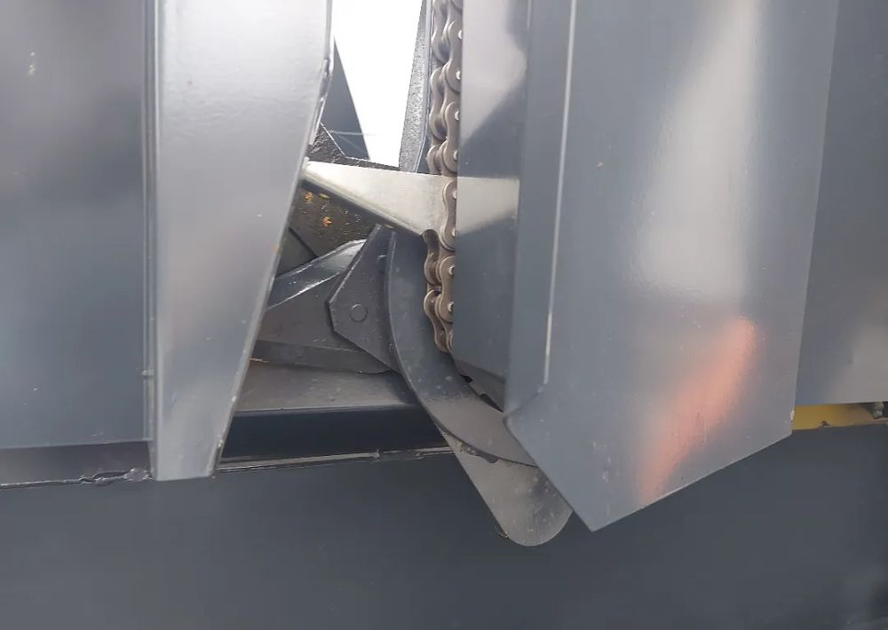 Inny Optigep OptiSun 676 Nas - Napraforgó adapter: 4 kép. Inny Optigep OptiSun 676 Nas - Napraforgó adapter: 4 kép.