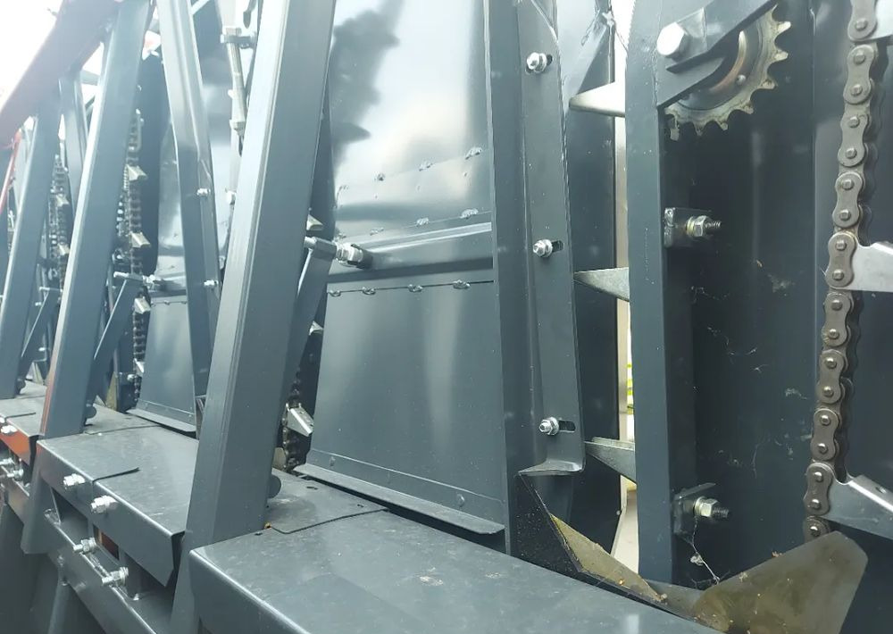 Inny Optigep OptiSun 676 Nas - Napraforgó adapter: 3 kép. Inny Optigep OptiSun 676 Nas - Napraforgó adapter: 3 kép.