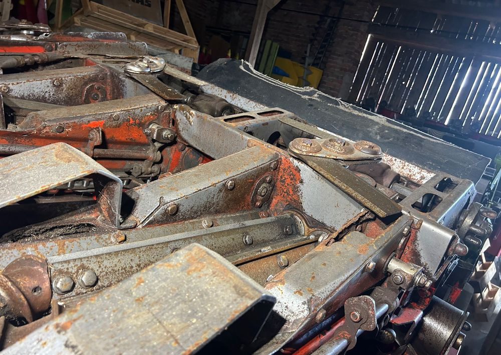 Olimac Drago II - Betakarítógép tartozék: 3 kép. Olimac Drago II - Betakarítógép tartozék: 3 kép.