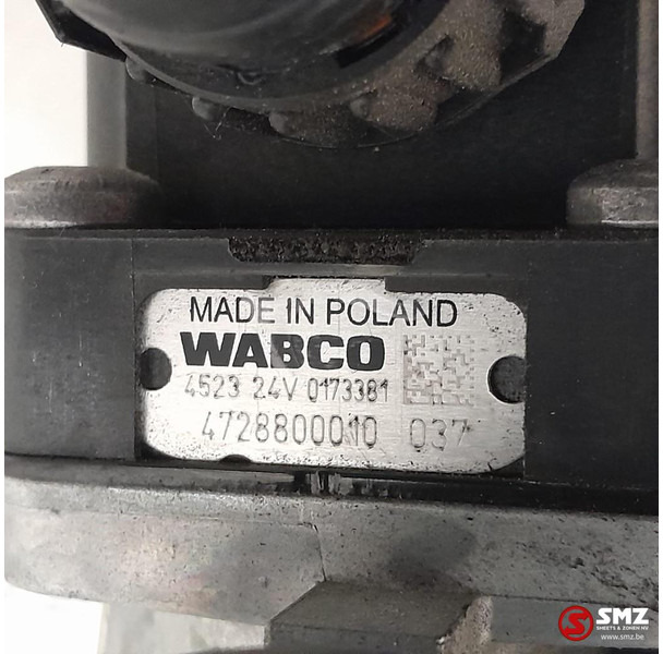 Iveco Occ ECAS magneetventiel Iveco - Alkatrész - Teherautó: 5 kép. Iveco Occ ECAS magneetventiel Iveco - Alkatrész - Teherautó: 5 kép.