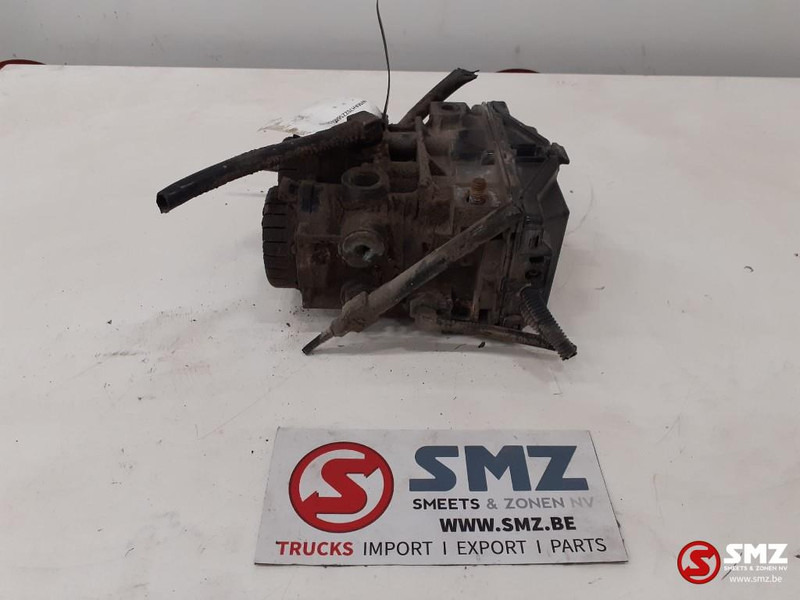 MAN Occ EBS achterasmodulator MAN - Alkatrész - Teherautó: 3 kép. MAN Occ EBS achterasmodulator MAN - Alkatrész - Teherautó: 3 kép.