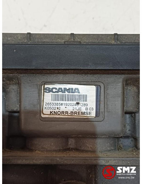 Scania Occ EBS achterasmodulator Scania - Alkatrész - Teherautó: 5 kép. Scania Occ EBS achterasmodulator Scania - Alkatrész - Teherautó: 5 kép.