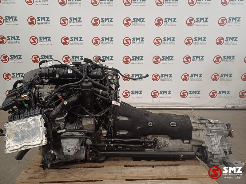 BMW Occ motor BMW B48 + versnellingsbak Xdrive - Motor - Autó: 2 kép. BMW Occ motor BMW B48 + versnellingsbak Xdrive - Motor - Autó: 2 kép.