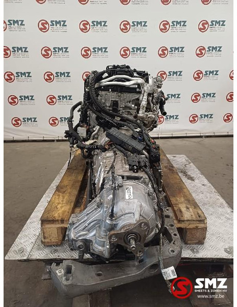 BMW Occ motor + versnellingsbak BMW B57D30B Xdrive - Motor - Autó: 4 kép. BMW Occ motor + versnellingsbak BMW B57D30B Xdrive - Motor - Autó: 4 kép.
