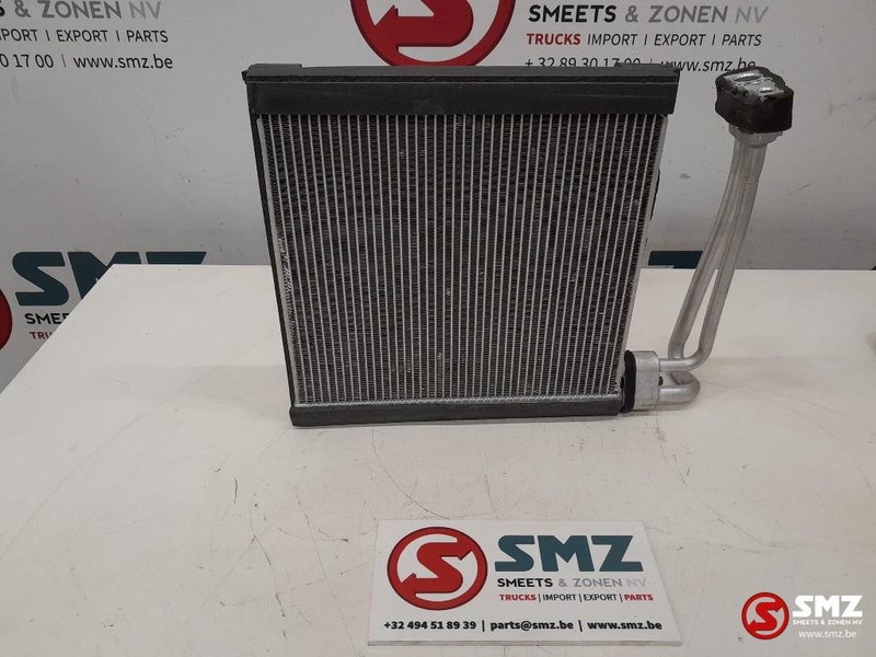 Caterpillar Heater and Evaporator GP Caterpillar - Fűtés/ Szellőzés gep - Anyagmozgató gép: 1 kép. Caterpillar Heater and Evaporator GP Caterpillar - Fűtés/ Szellőzés gep - Anyagmozgató gép: 1 kép.