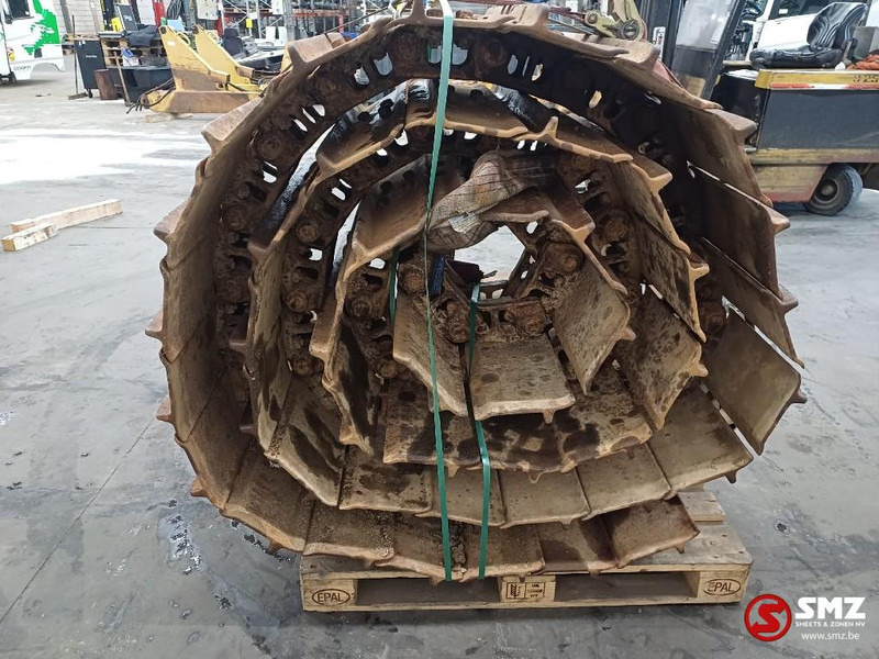 Caterpillar Occ rupsband D6M Caterpillar - Keret/ Alváz: 2 kép. Caterpillar Occ rupsband D6M Caterpillar - Keret/ Alváz: 2 kép.