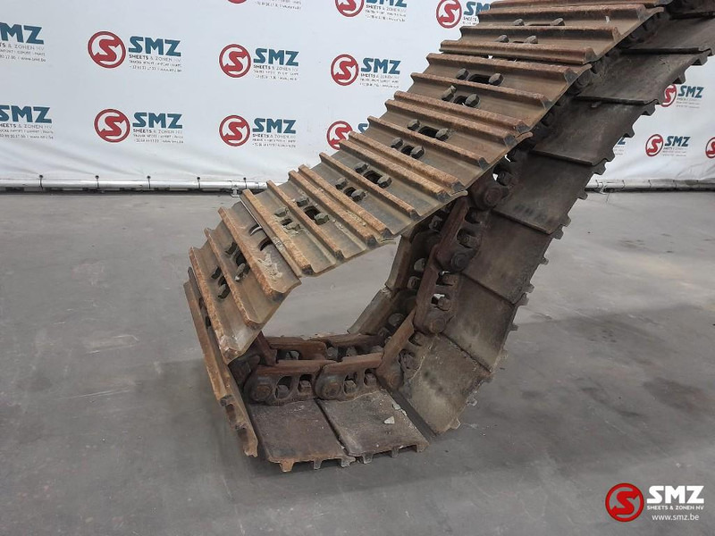 Caterpillar Occ track shoe 60 cm Caterpillar - Keret/ Alváz - Teherautó: 5 kép. Caterpillar Occ track shoe 60 cm Caterpillar - Keret/ Alváz - Teherautó: 5 kép.